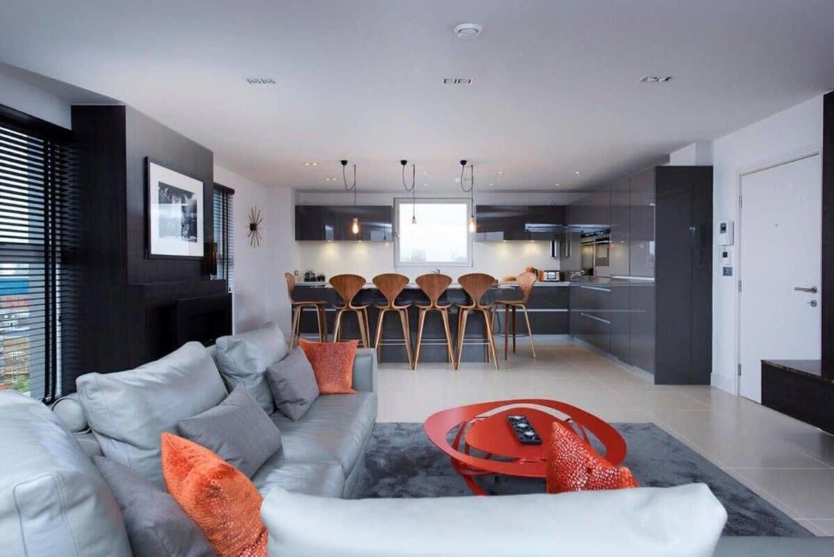 Penthouse Apartment In The Heart Of 런던 외부 사진