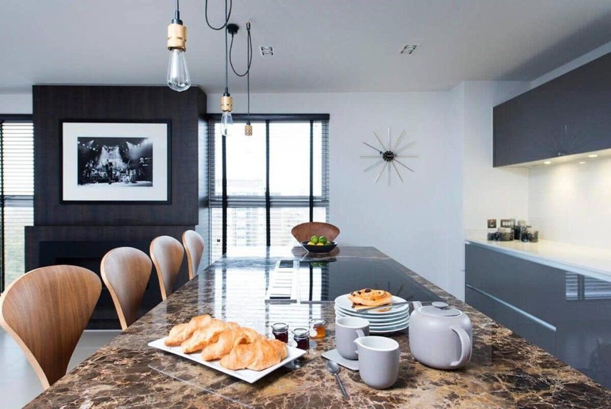 Penthouse Apartment In The Heart Of 런던 외부 사진