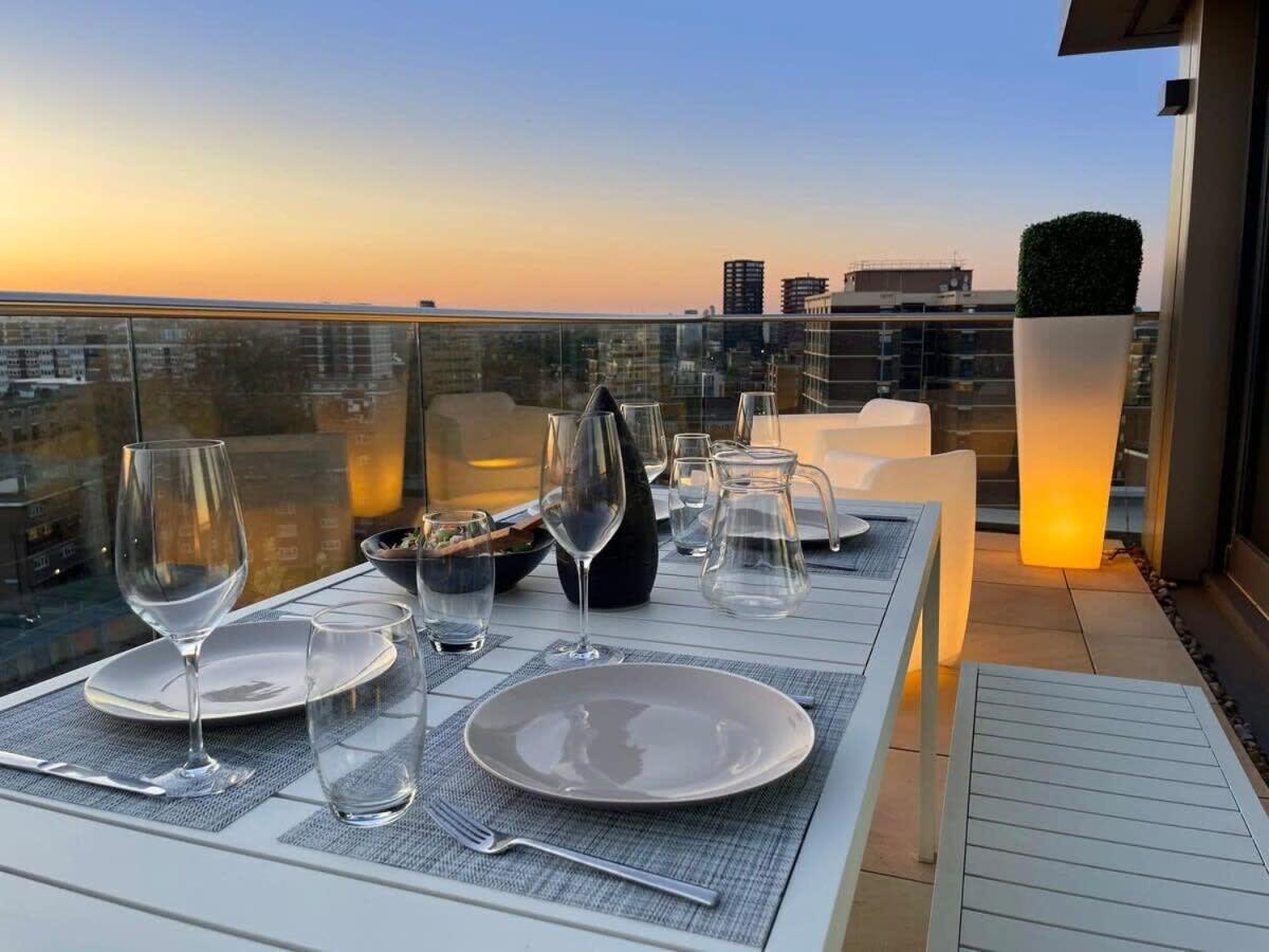 Penthouse Apartment In The Heart Of 런던 외부 사진